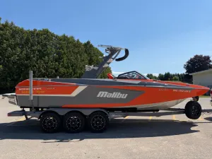 2021-malibu-wakesetter-24-mxz-143179-image8