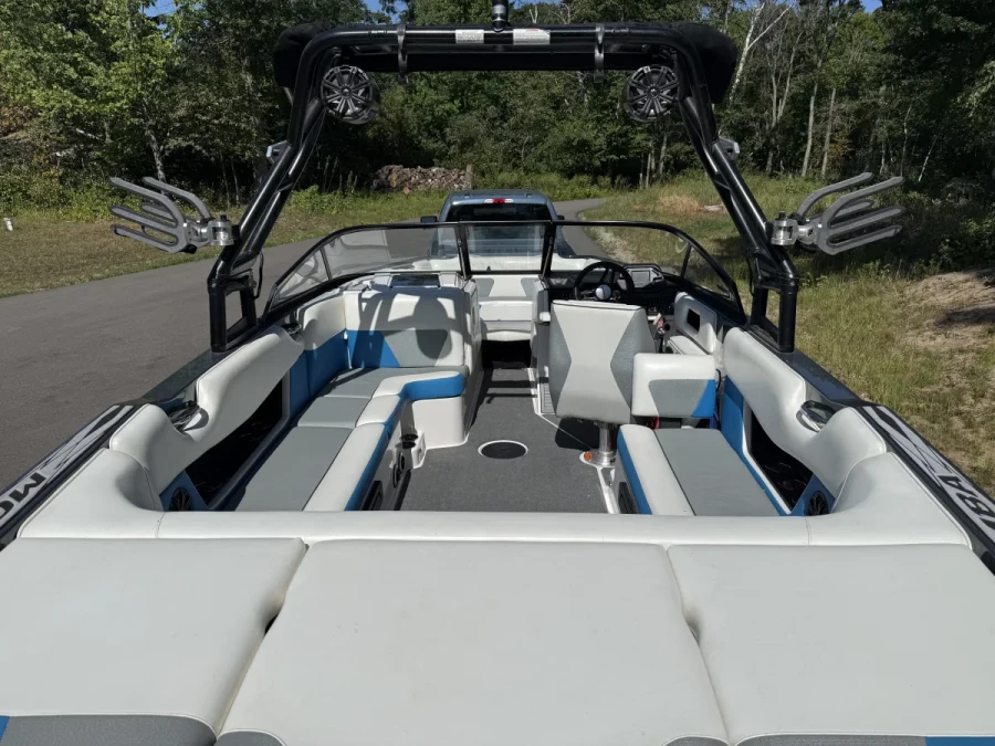 2018-moomba-max-143196-image9.webp