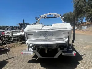 2023-tige-22rzx-143201-image1.webp