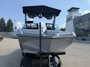 2023-nautique-g23-paragon-143210-image7.webp