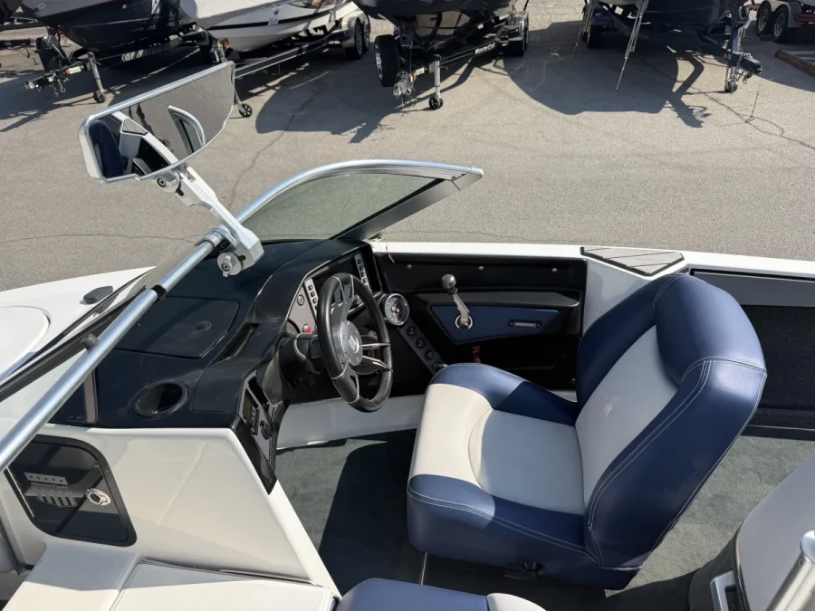 2020-mastercraft-prostar-143221-image12.webp