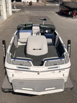 2020-mastercraft-prostar-143221-image16.webp