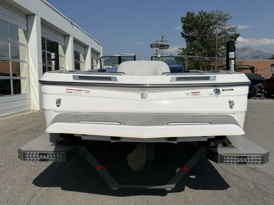 2020-mastercraft-prostar-143221-image3.webp