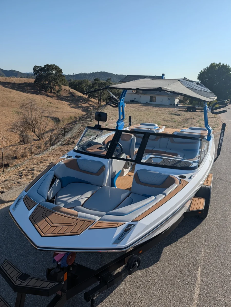 2021-nautique-gs20-143238-image1.webp