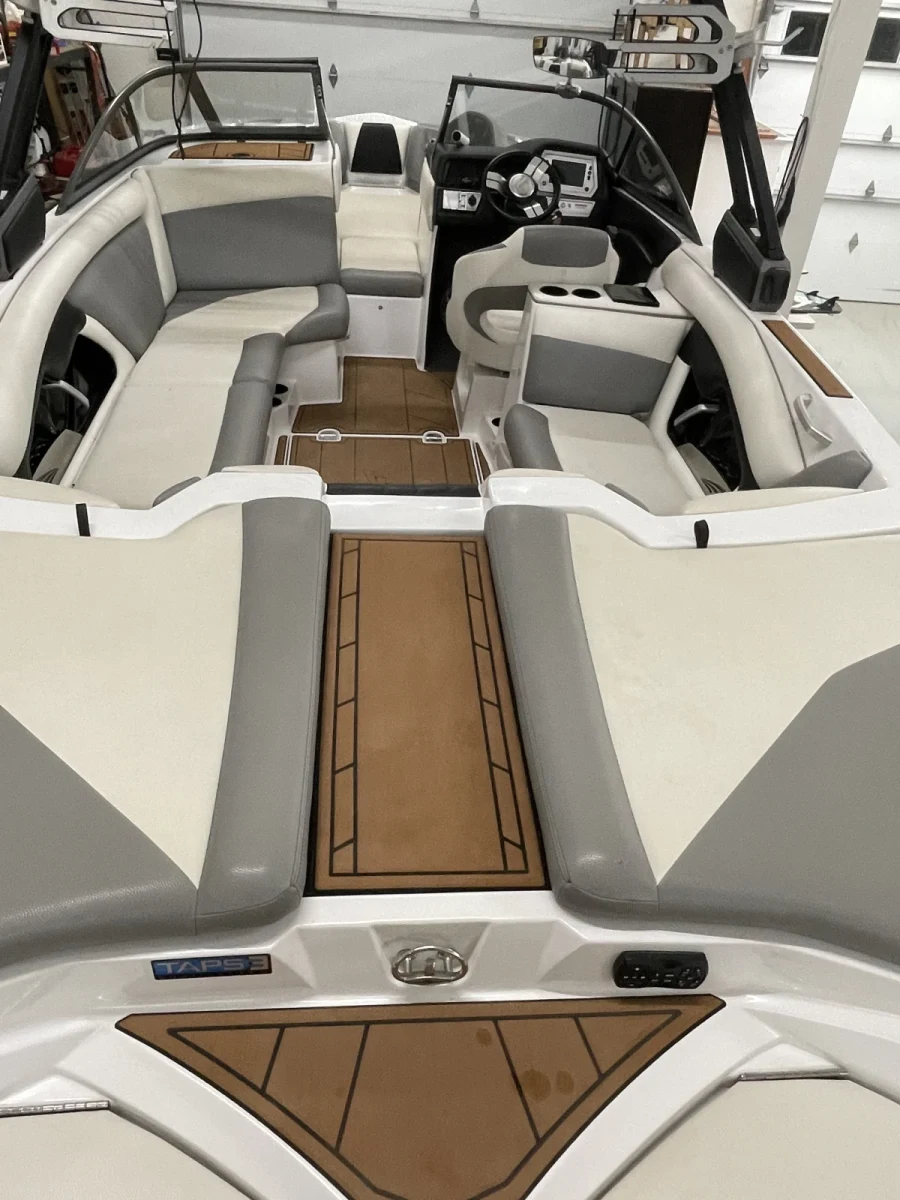 2018-tige-r23-143276-image12.webp
