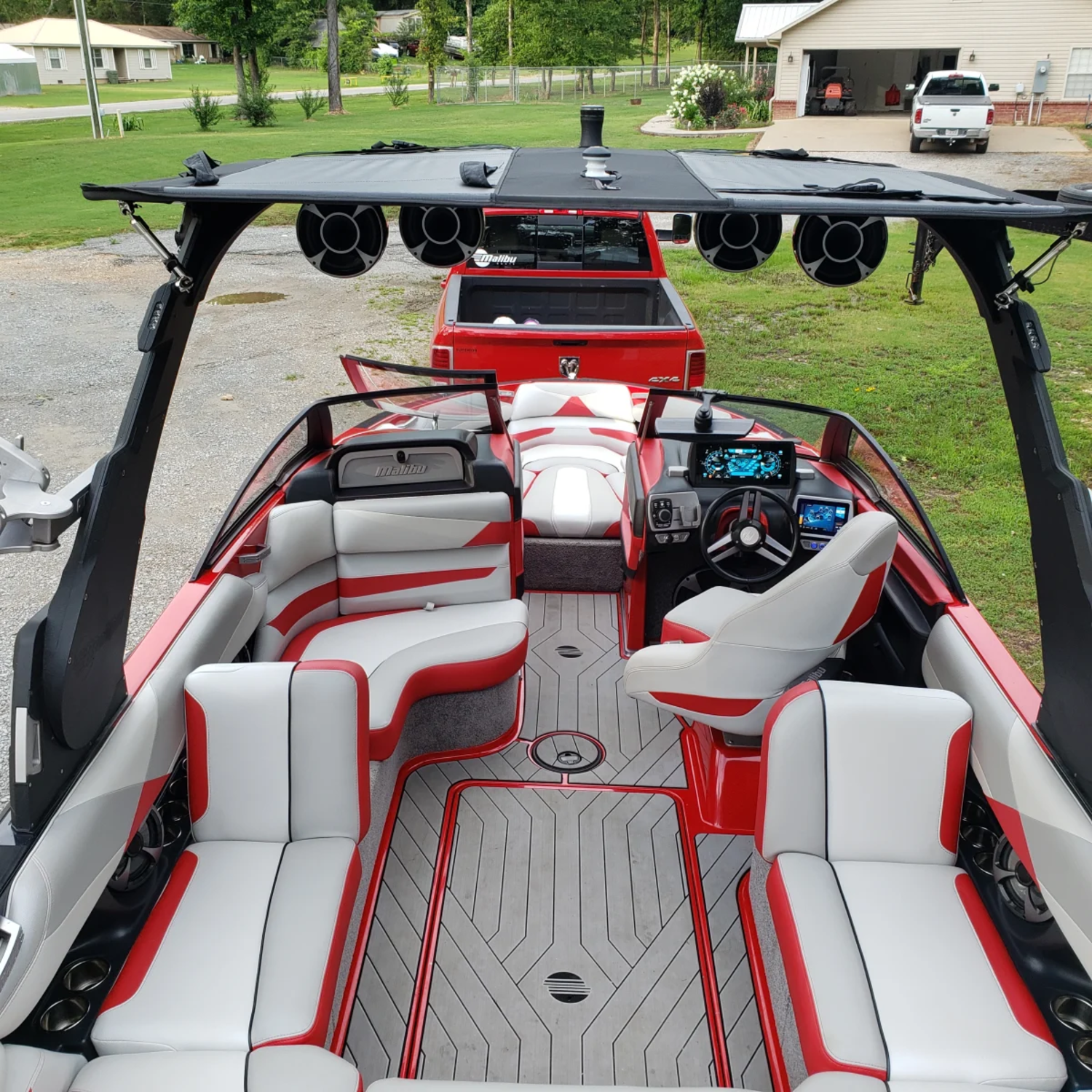 2017 Malibu Boats Wakesetter 23 LSV