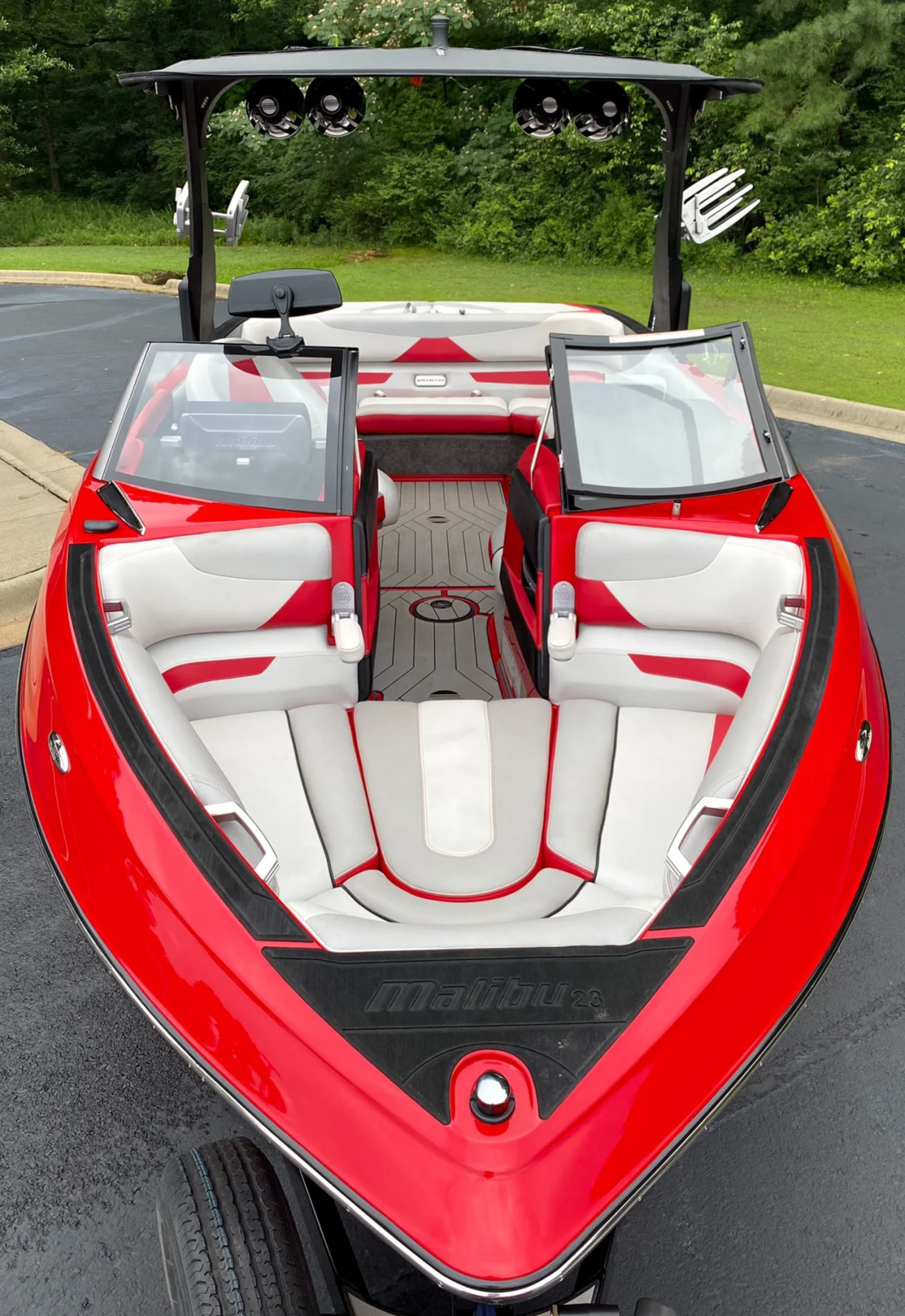 2017 Malibu Boats Wakesetter 23 LSV