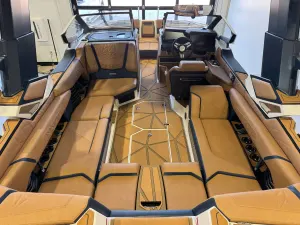 2027-nautique-g23-paragon-144211-image13