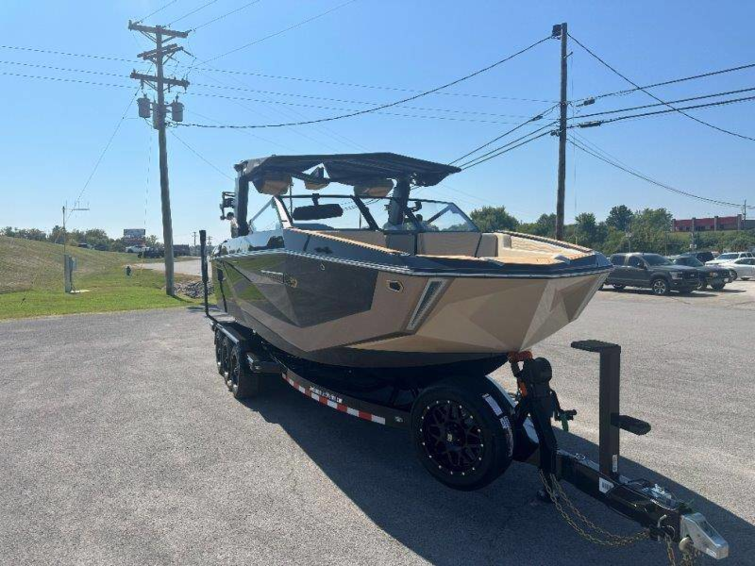 2027 Nautique G25