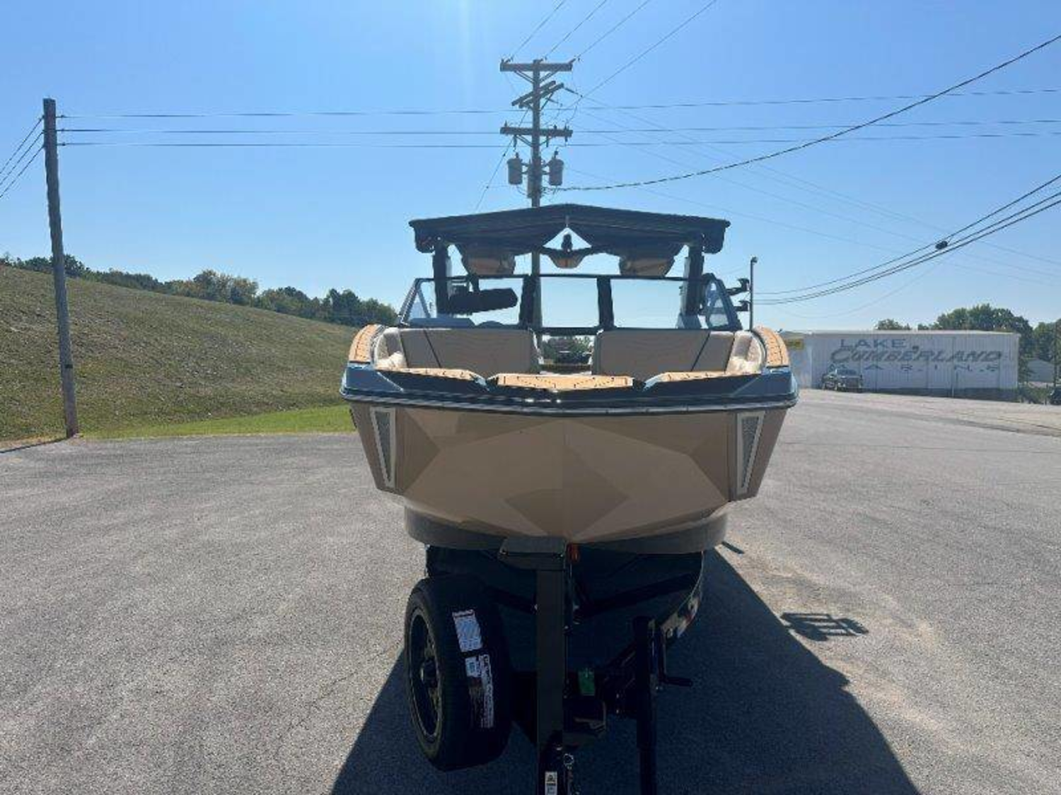 2027 Nautique G25