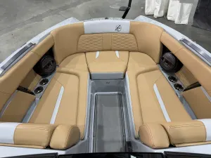 2023-mastercraft-x24-144865-image12