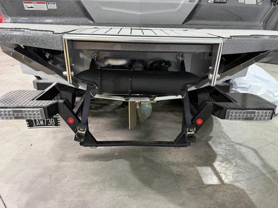 2023-mastercraft-x24-144865-image16