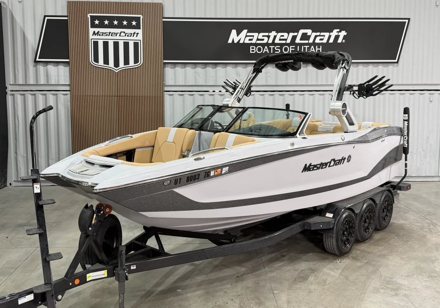 2023-mastercraft-x24-144865-image17