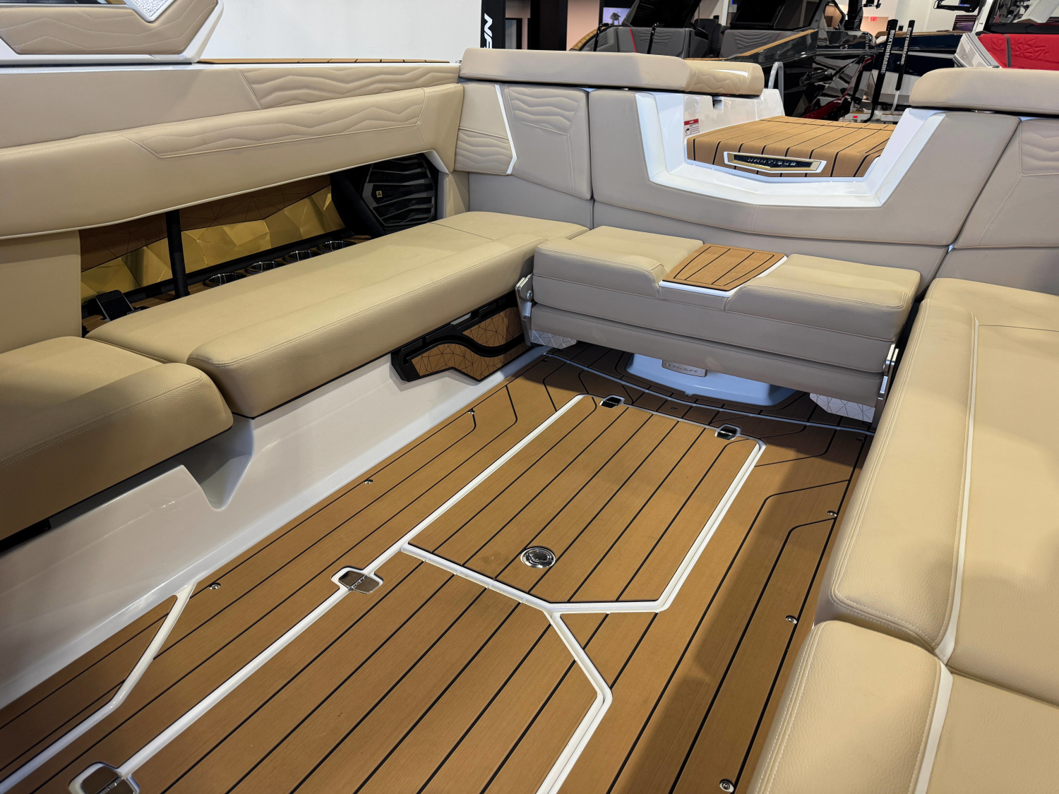 2027 Nautique Super Air Nautique G25