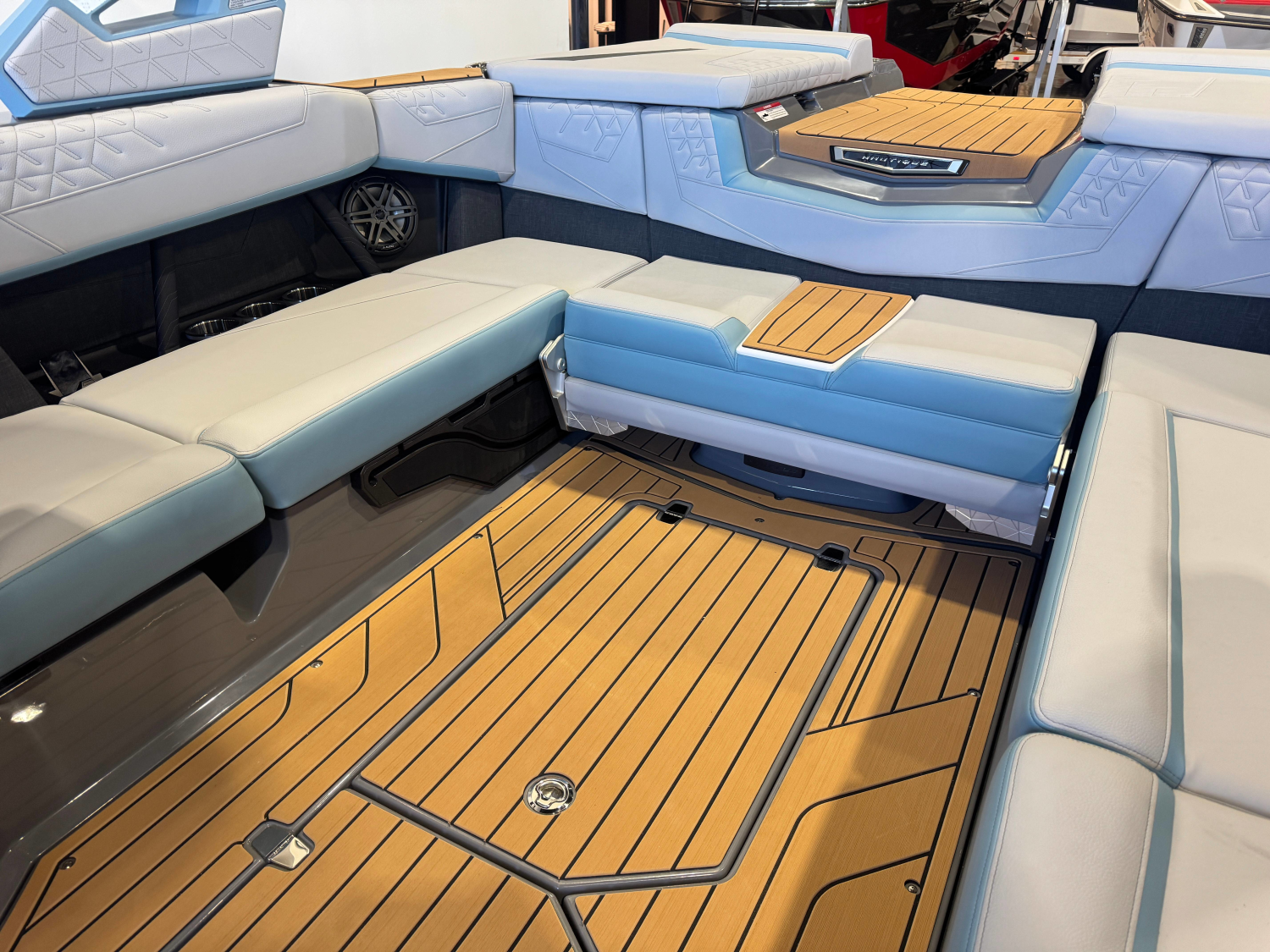 2027 Nautique Super Air Nautique S23