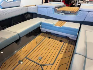 2027-nautique-s23-144869-image16