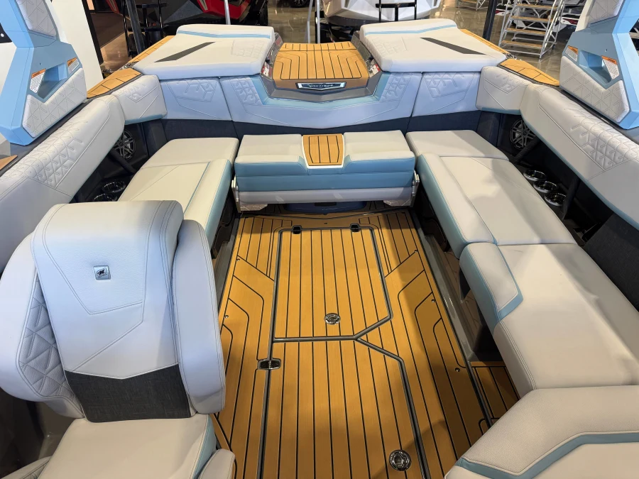 2027-nautique-s23-144869-image23