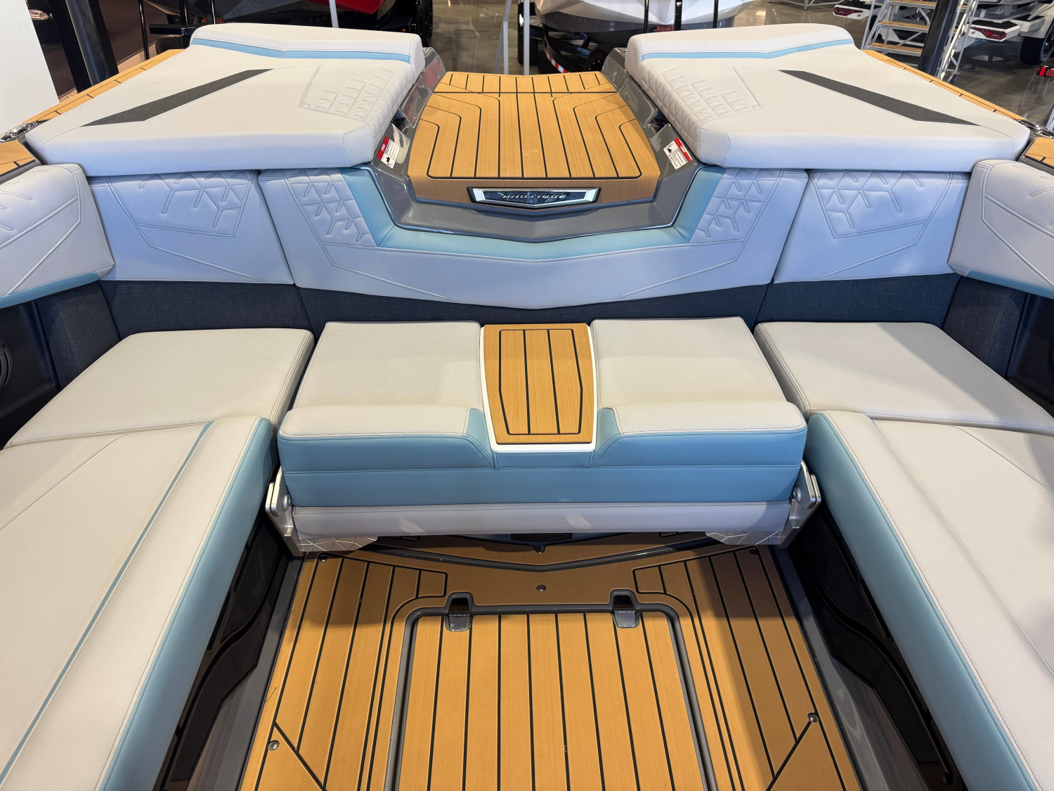 2027 Nautique Super Air Nautique S23