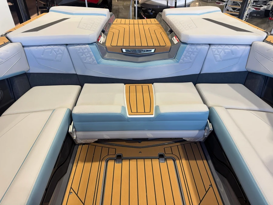 2027-nautique-s23-144869-image28