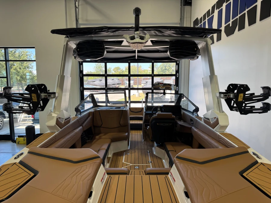 2027-nautique-g23-144870-image10