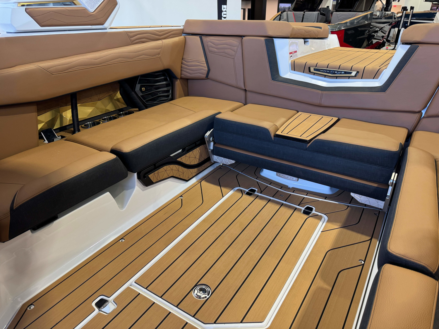 2027 Nautique Super Air Nautique G23