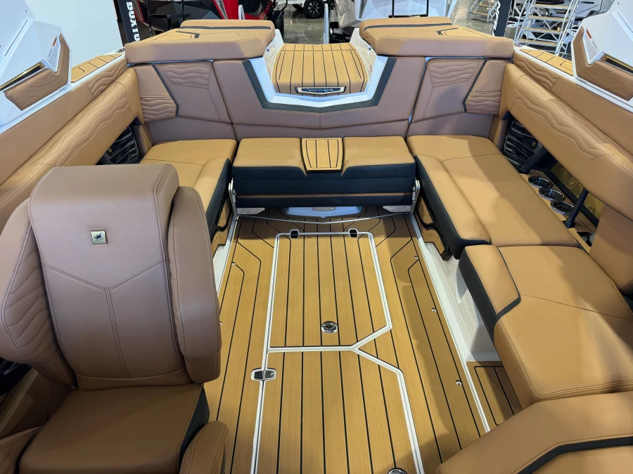 2027-nautique-g23-144870-image23