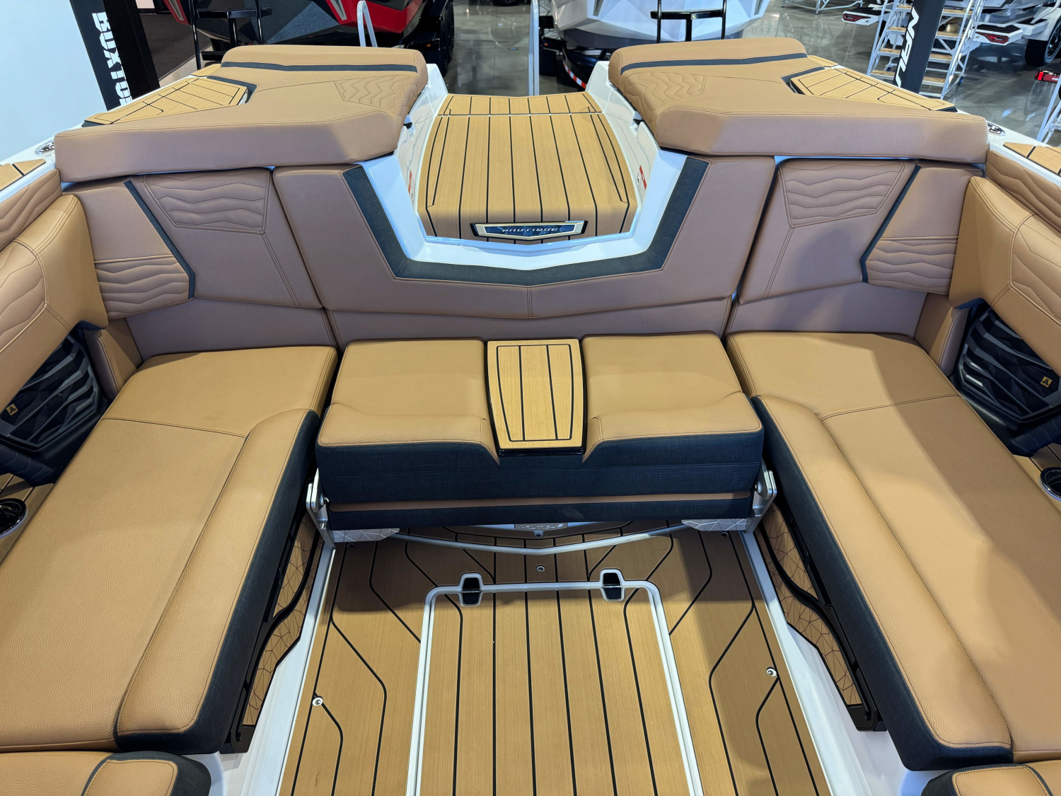 2027 Nautique Super Air Nautique G23