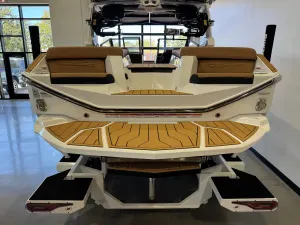 2027-nautique-g23-144870-image9