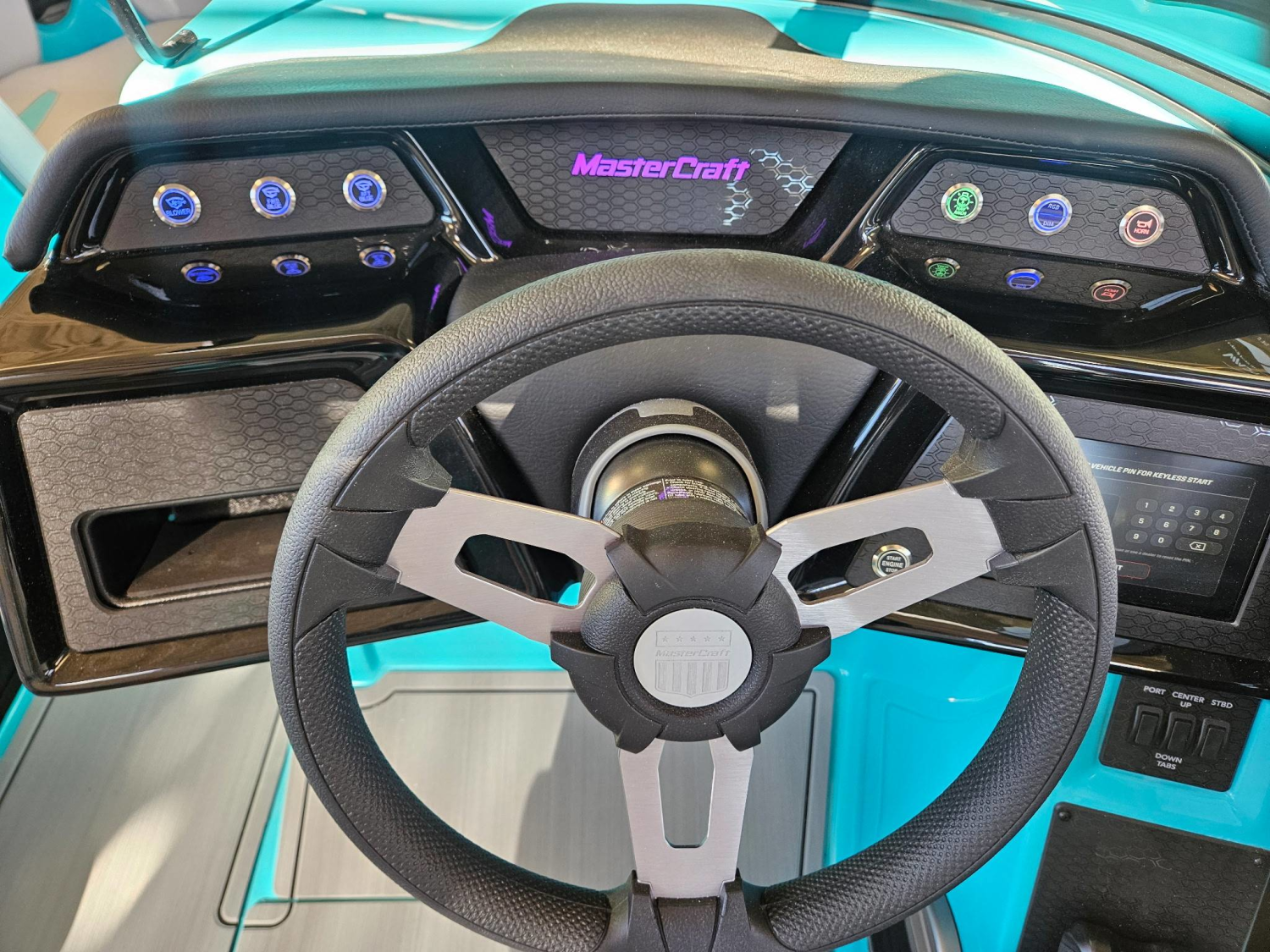 2027 MasterCraft NXT22
