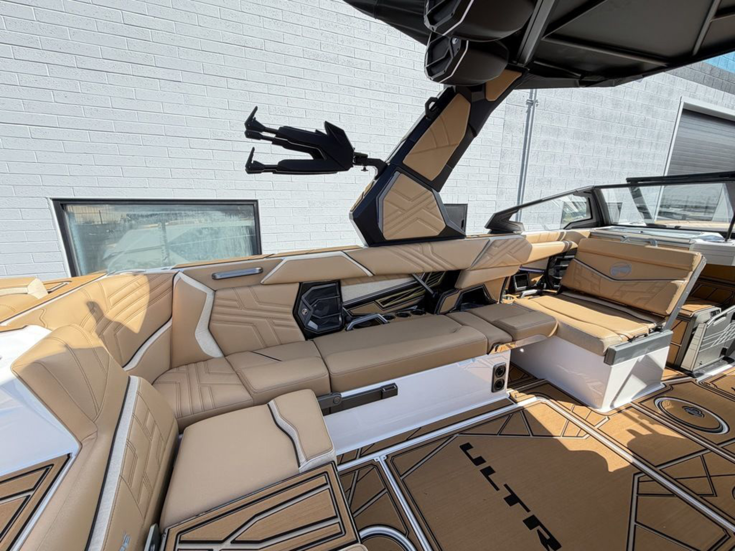 2027 Tige Ultré 25ZX