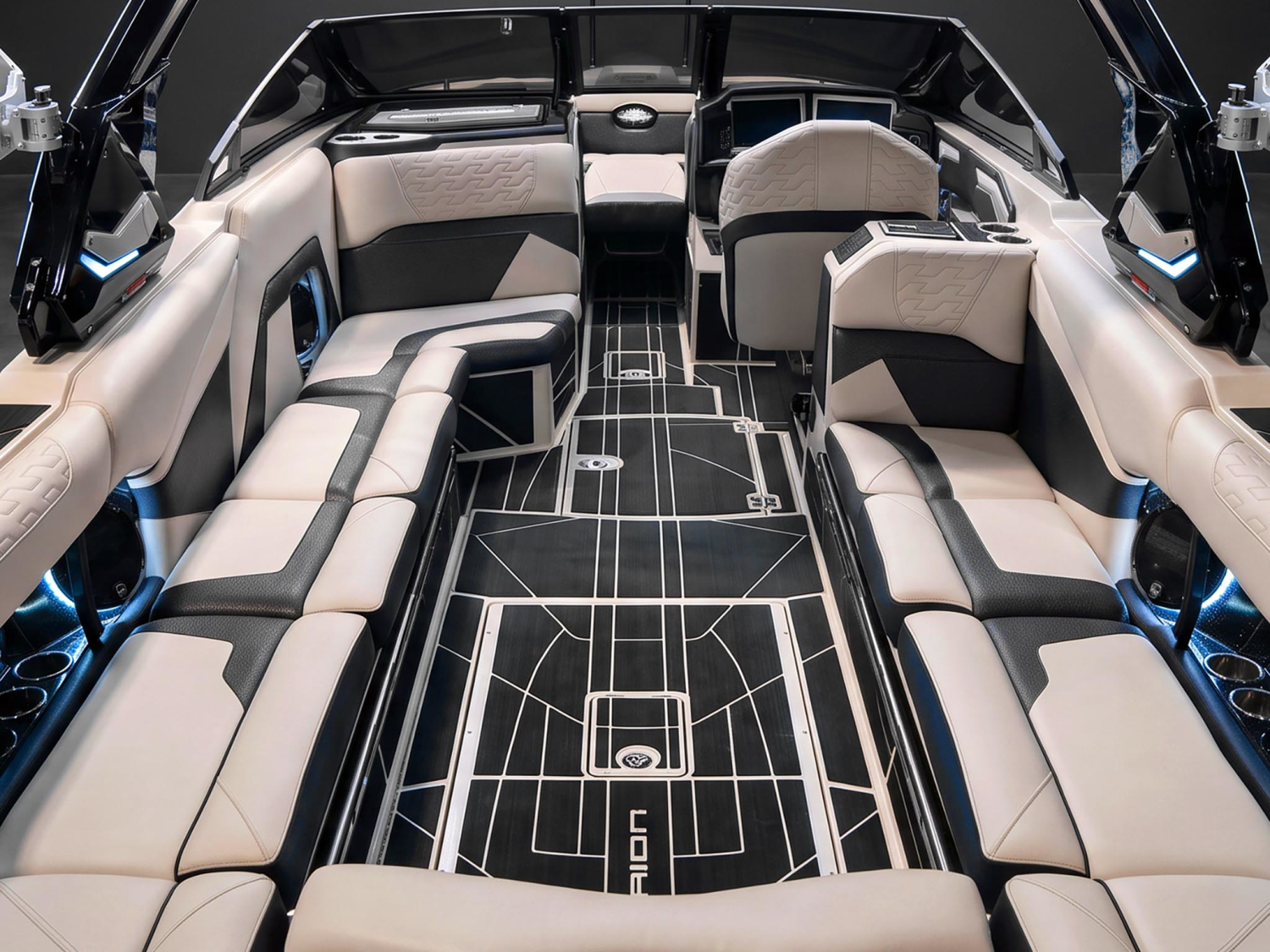2024 Centurion Boats Ri265