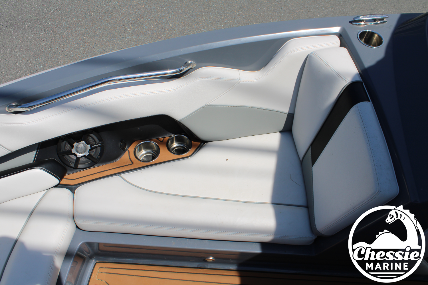 2015 Nautique Super Air 230