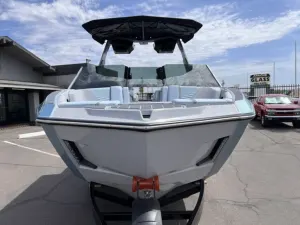 2027-mastercraft-x23-144879-image3