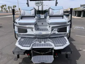 2027-mastercraft-x23-144879-image9