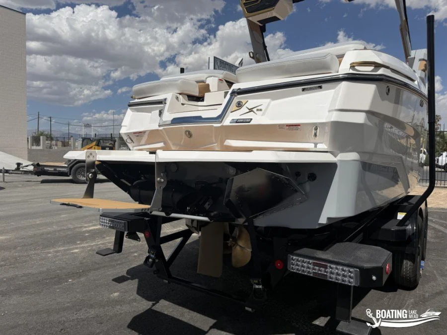 2027-mastercraft-x23-144886-image16