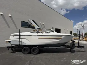 2027-mastercraft-x23-144886-image1