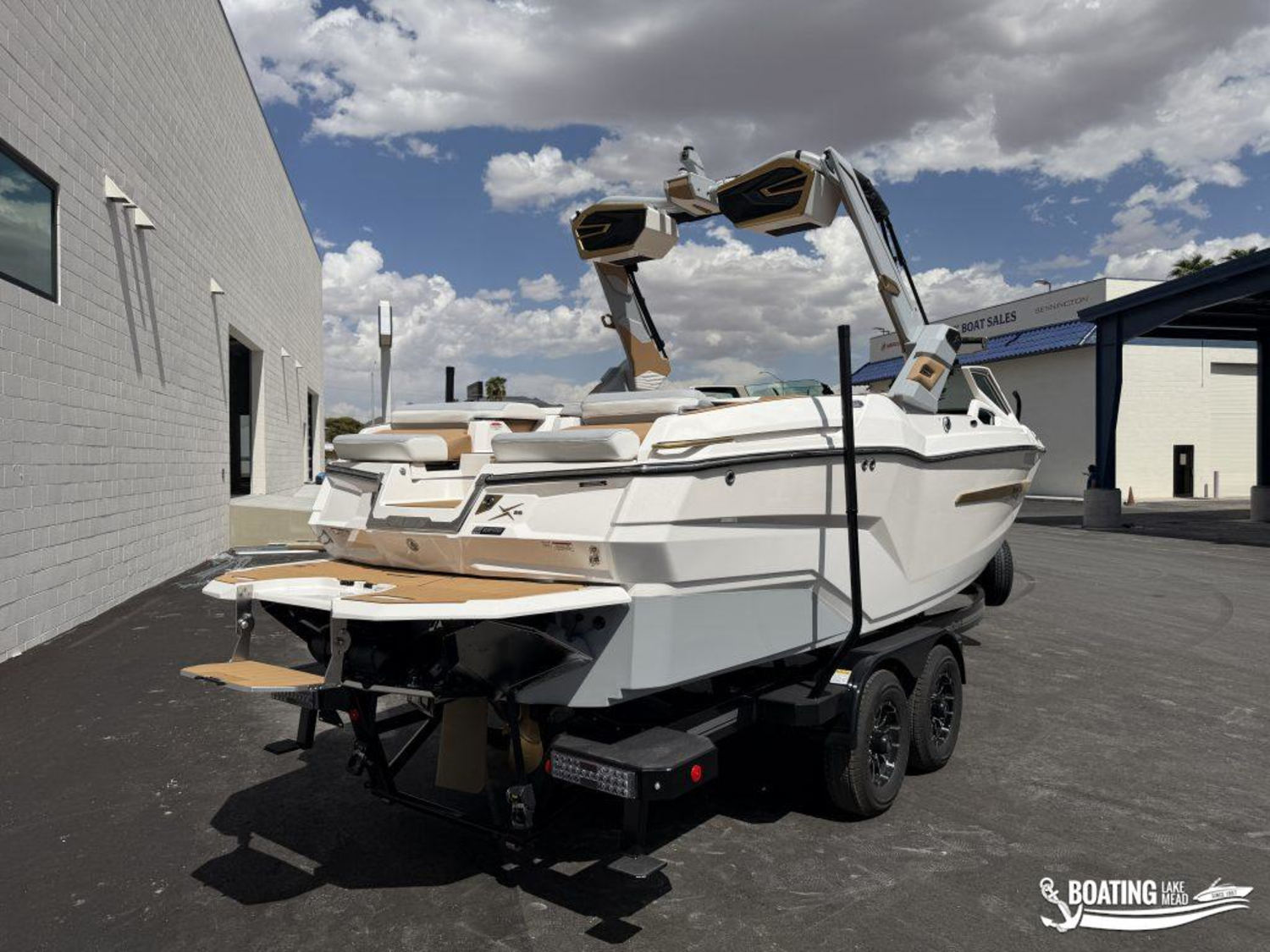 2027 MasterCraft X23