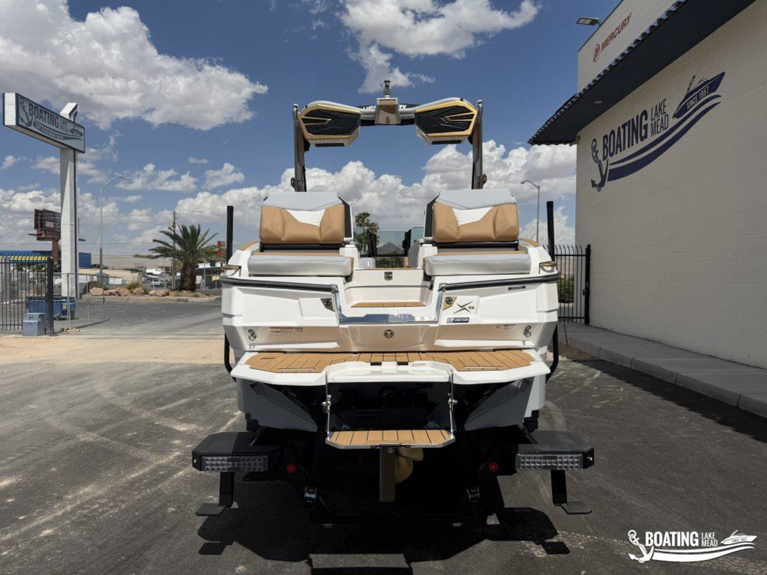 2027 MasterCraft X23