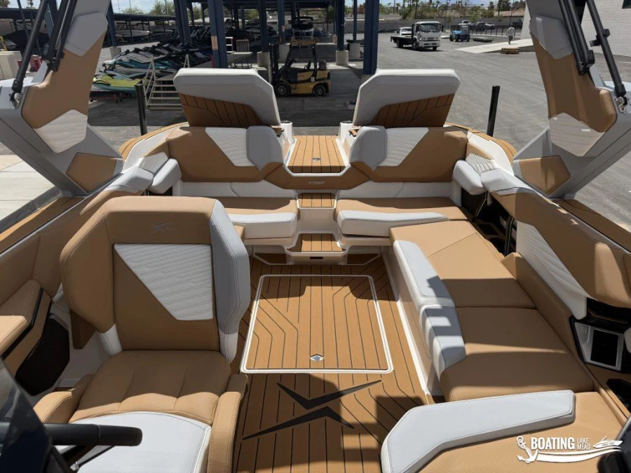2027-mastercraft-x23-144886-image8