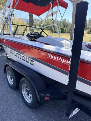 1995-nautique-sport-nautique-144888-image2.webp