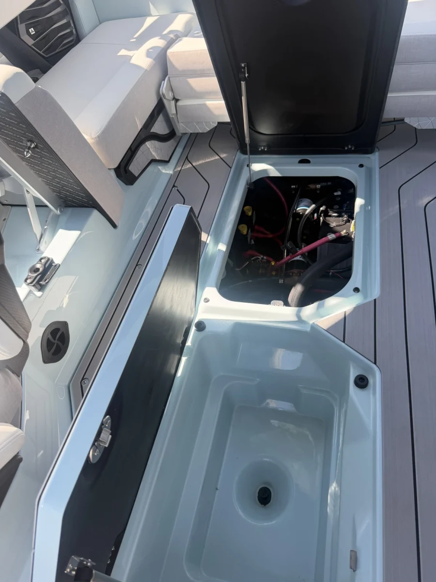 2026-nautique-g23-144911-image9.webp