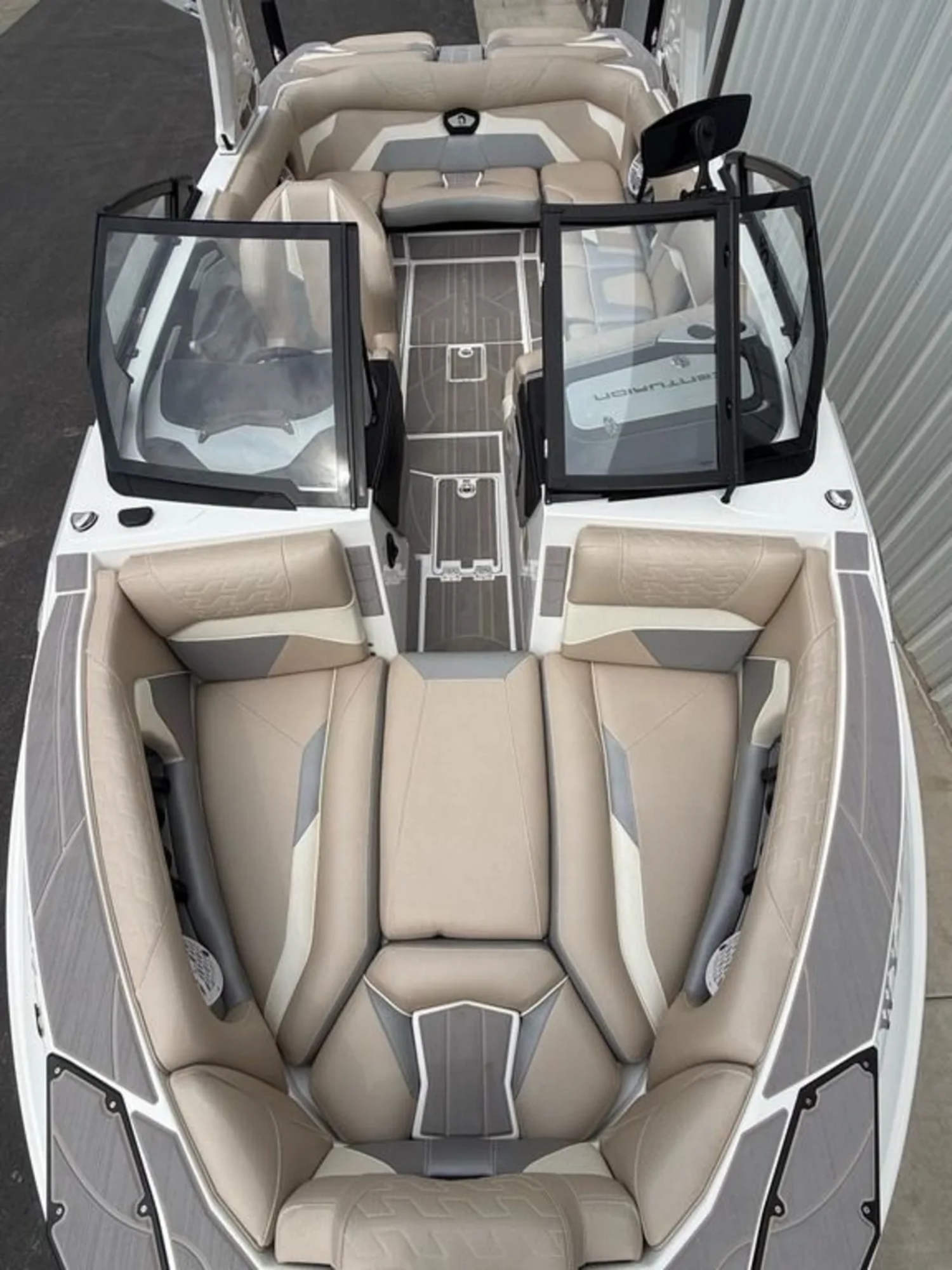 2024 Centurion Ri230, 118 Hours, Garage Kept