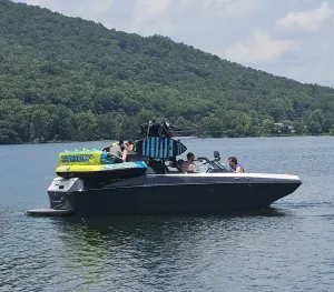 2023 Moomba MAX Icon