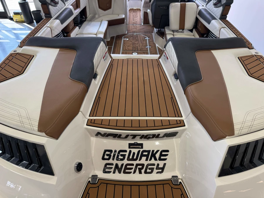 2016-nautique-g23-145657-image10