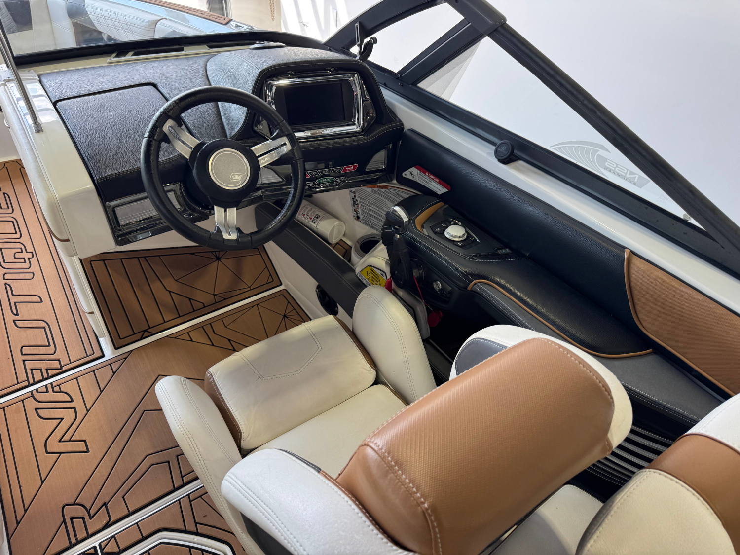 2016 Nautique Super Air Nautique G23