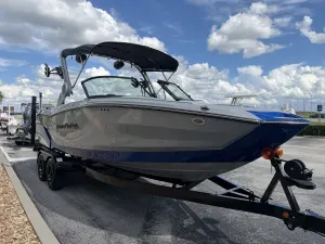 2027-mastercraft-nxt23-145658-image4