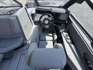 2027-nautique-g23-145661-image17