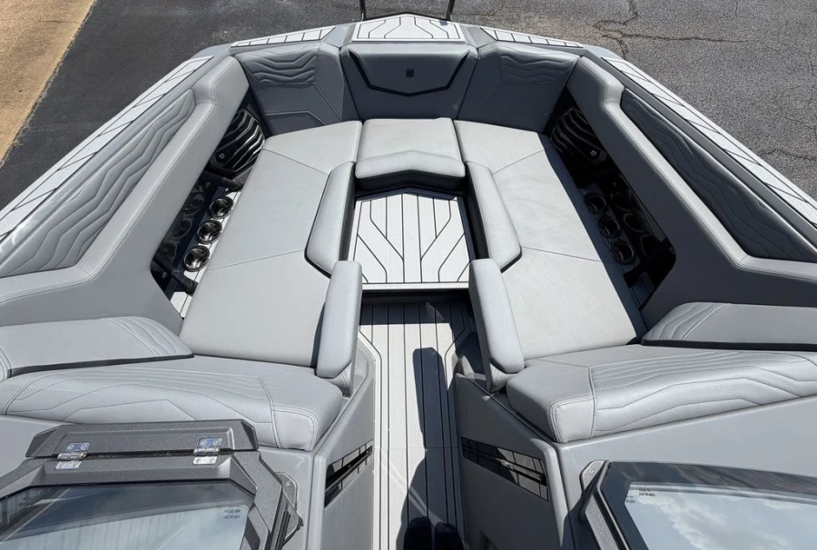 2027-nautique-g23-145661-image7