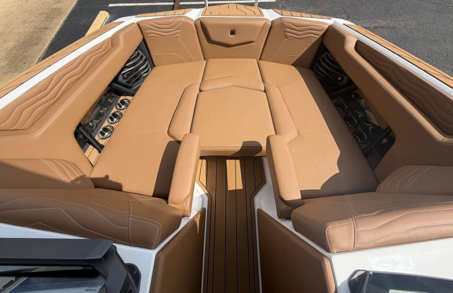 2027-nautique-g23-145662-image8