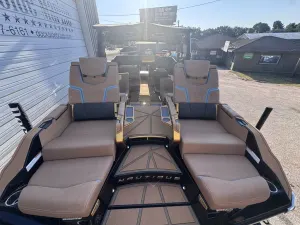 2027 Nautique G25 Paragon Icon
